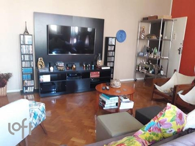 Apartamento à venda em Tijuca com 144 m², 3 quartos, 1 suíte, 2 vagas