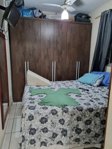 Aluga-se apartamento mobiliado em B. De Fátima.