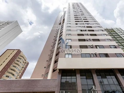 Apartamento com 1 dormitório para alugar, 52 m² por R$ 2.303,91/mês - Centro - Curitiba/PR