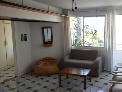 Apartamento de 2 quartos mobiliado no Itaigara
