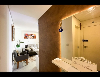 Apartamento no Bairro Vila Nova em Blumenau com 3 Dormitórios (1 suíte) e 82 m²
