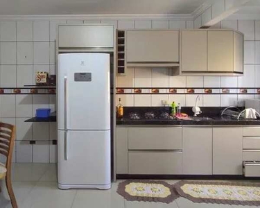 Apartamento semi mobiliado com 4 quartos para alugar por R$ 4.000/mês Rua Regente Feijó