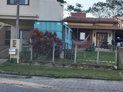 Casa à venda no bairro Ambrósio - Garopaba/SC