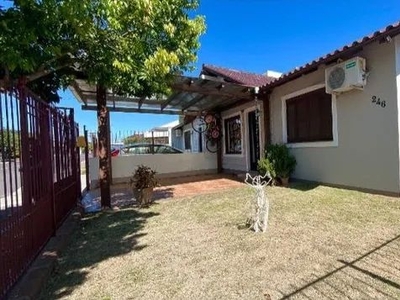 Casa com 2 dormitórios à venda, 53 m² por R$ 296.000 - Arroio Grande - Santa Cruz do Sul/R