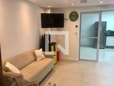 CASA com 2 dormitórios e 2 garagens