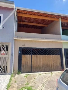 Casa com 3 dormitórios para alugar, 100 m² por R$ 1.800,00/mês - Jardim América - Campo Li