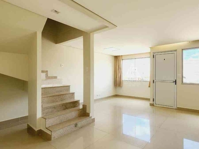 Casa com 3 quartos para alugar no bairro Jardins Mangueiral, 80m²