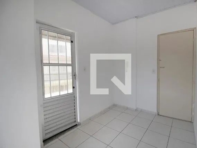 Casa de Condomínio para Aluguel - Vila Santa Terezinha, 2 Quartos, 52 m2