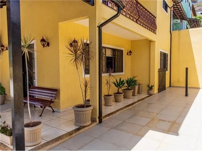 Casa de Condomínio para venda em Taquara de 274.00m² com 3 Quartos e 2 Garagens