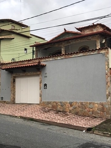 Casa Excelente Bairro Vitoria BHTE , vendo ou troco em Veiculos
