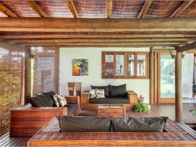 Casa excelente de alto padrão à venda 5/4suítes, 550m² condomínio, Barra Grande, Península