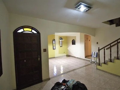 Casa para Aluguel - Mutuá, 2 Quartos, 120 m2