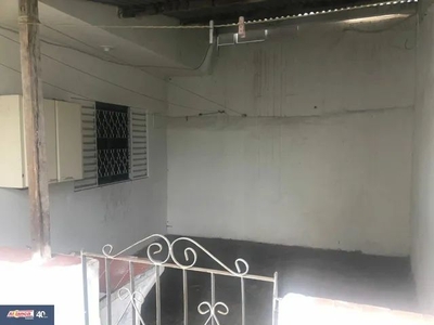 Linda casa com edícula nos fundos 300m² - com uma ótima localização