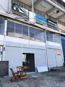 Loja para alugar no bairro Glória, 86m²