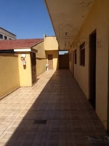 Prédio com 20 apartamentos de 1 quarto em Monte Alegre - Ribeirão Preto