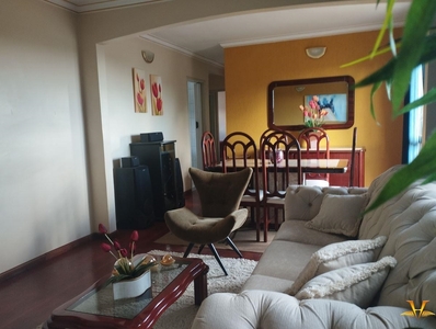 Apartamento à venda com 3 quartos em Residencial Santos Dumont, Santa Maria