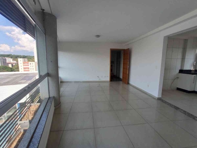 Apartamento com 3 quartos para alugar no bairro Sagrada Família, 140m²