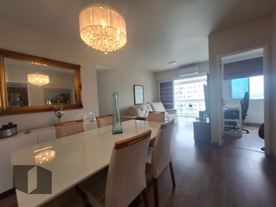 Apartamento em Barra da Tijuca, Rio de Janeiro/RJ de 107m² 4 quartos à venda por R$ 949.000,00