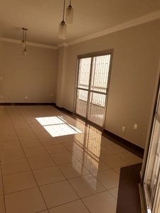 Apartamento em Martins, Uberlândia/MG de 188m² 3 quartos à venda por R$ 478.000,00