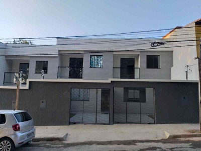 Casa com 3 quartos à venda no bairro Rio Branco, 85m²