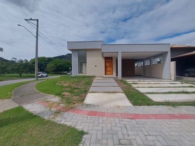 Casa em Centro, Maricá/RJ de 131m² 3 quartos à venda por R$ 848.000,00