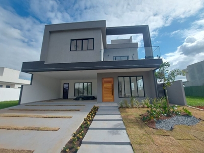 Casa em Centro, Maricá/RJ de 231m² 3 quartos à venda por R$ 1.599.000,00