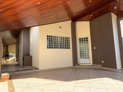 Casa em Centro, Mogi Guaçu/SP de 120m² 2 quartos à venda por R$ 359.000,00