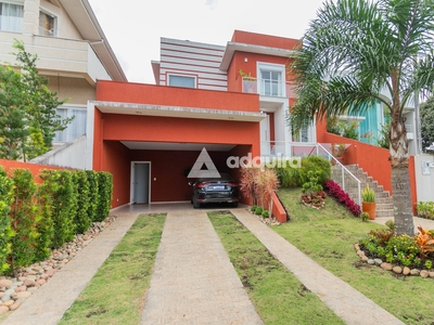Casa em Jardim Carvalho, Ponta Grossa/PR de 210m² 3 quartos à venda por R$ 989.000,00