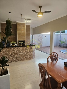 Casa em Jardim Marim, Votuporanga/SP de 187m² 3 quartos à venda por R$ 829.000,00