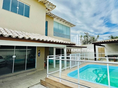 Casa em Miguel Couto, Cabo Frio/RJ de 250m² 5 quartos à venda por R$ 949.000,00