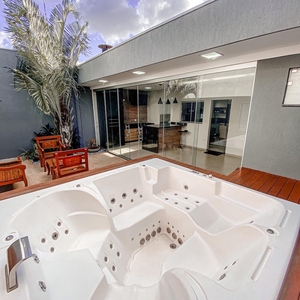 Casa em Monte Carlo, Campo Grande/MS de 137m² 1 quartos à venda por R$ 749.000,00