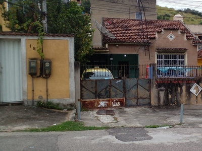 Casa em Penha Circular, Rio de Janeiro/RJ de 163m² 3 quartos à venda por R$ 299.000,00