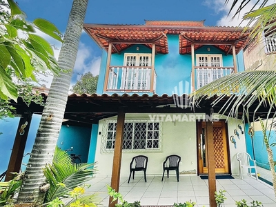 Casa em São Cristóvão, Cabo Frio/RJ de 185m² 4 quartos à venda por R$ 989.000,00