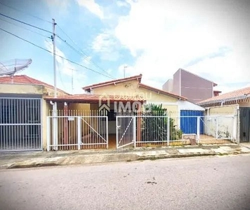 Casa em Vila Rio Branco, Jundiaí/SP de 157m² 2 quartos à venda por R$ 429.000,00