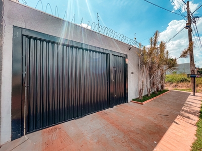 Casa em Vila São Jorge da Lagoa, Campo Grande/MS de 250m² 2 quartos à venda por R$ 299.000,00