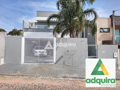 Sobrado em Uvaranas, Ponta Grossa/PR de 10m² 3 quartos à venda por R$ 1.300.000,00 ou para locação R$ 8.000,00/mes