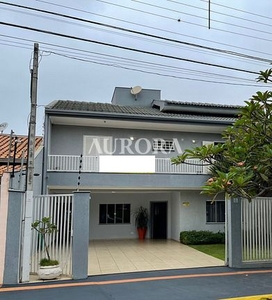 Sobrado em Vera Cruz, Londrina/PR de 270m² 4 quartos à venda por R$ 899.000,00