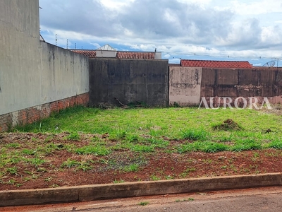 Terreno em Indusville, Londrina/PR de 300m² à venda por R$ 198.000,00