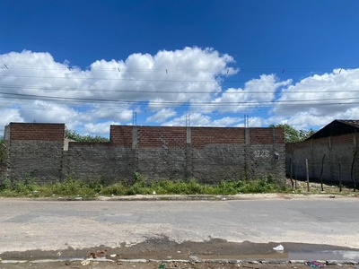 Terreno em Vassoural, Caruaru/PE de 0m² à venda por R$ 250.000,00 ou para locação R$ 2.500,00/mes