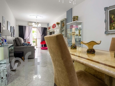 Apartamento à venda em Grajaú com 104 m², 2 quartos, 1 suíte, 1 vaga