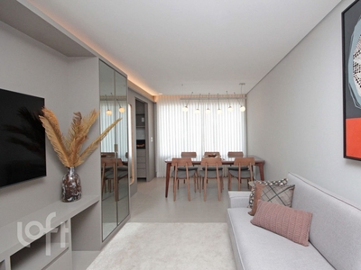 Apartamento à venda em Lourdes com 68 m², 2 quartos, 2 suítes, 2 vagas