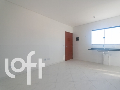 Apartamento à venda em Penha com 48 m², 2 quartos