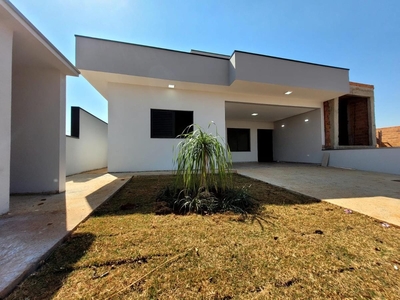 Casa em Portal Ville Azaleia, Boituva/SP de 151m² 3 quartos à venda por R$ 769.000,00