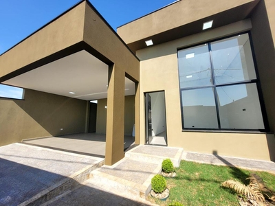 Casa em Portal Ville Jardins, Boituva/SP de 10m² 3 quartos à venda por R$ 684.000,00