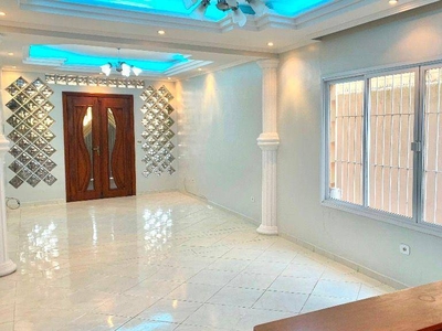 Casa em Vila Guilhermina, Praia Grande/SP de 225m² 3 quartos à venda por R$ 789.000,01