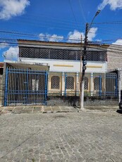 # Casa Ponto Novo, próx ao Luzia