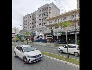 Loja no Bairro Victor Konder em Blumenau com 800 m²