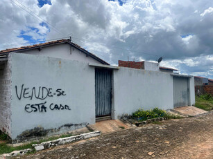 Vende- Se Esta Casa No Residencial São Domingos.