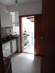 Apartamento com 3 quartos à venda no bairro Ouro Preto, 135m²