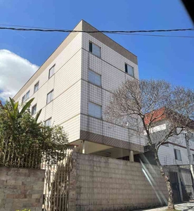 Apartamento com 3 quartos para alugar no bairro Ouro Preto, 80m²